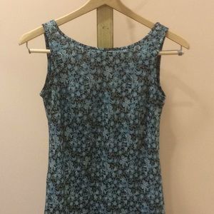 Lovely Mid Length Sleeveless Dress with U Back